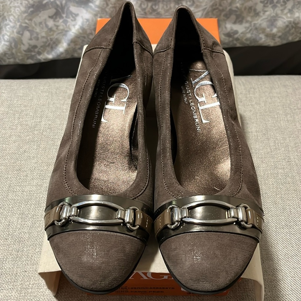 AGL Attilio Giusti Leombruni Bar Wedge Pumps Ginger Shimmer Suede Size 38 1/2
